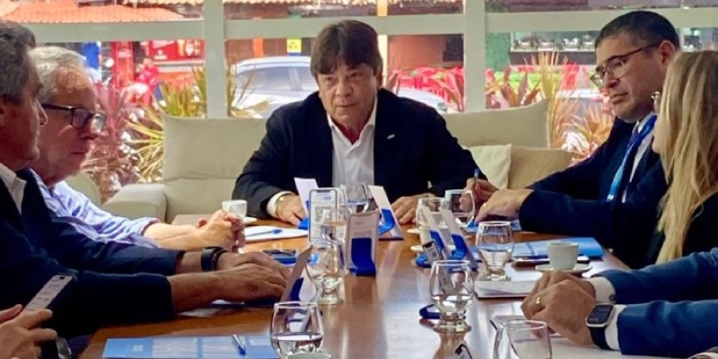 Presidente e diretoria da FIEPB se reúnem com representantes da Caixa Econômica Federal