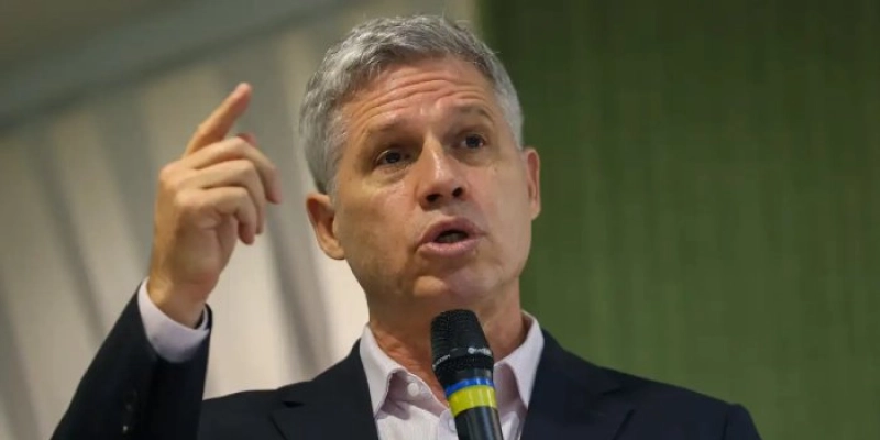 Novo edital de leilão de arroz sai em até dez dias, diz Paulo Teixeira