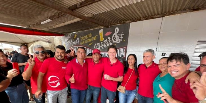 Pré-candidato a governador, Veneziano celebra o apoio do ex-prefeito Erivan, vereadores e lideranças de Tacima