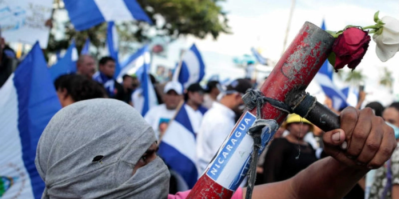 Estados Unidos e OEA condenam violência na Nicarágua