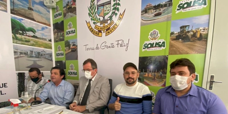 EM SOUSA: Tyrone anuncia ações e inaugurações para o mês de julho durante coletiva