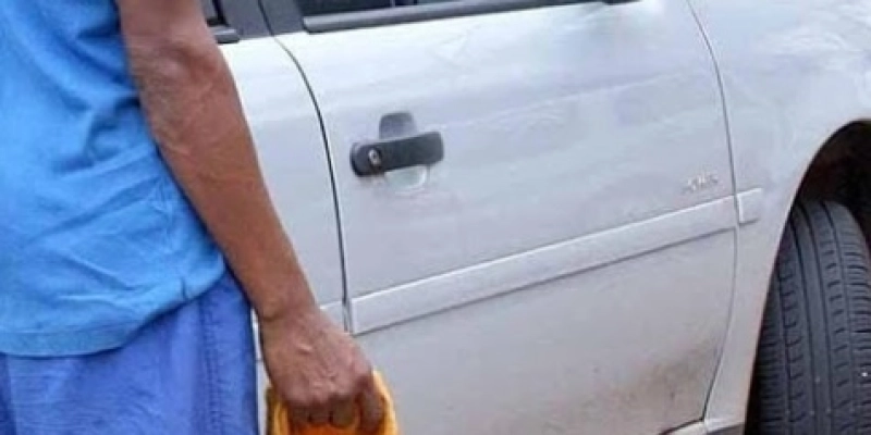 Polícia prende em flagrante flanelinha que ameaçava motoristas em sinais de trânsito