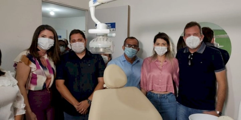 Tyrone entrega moderna e equipada UBS no Massapê dos Dias, em Sousa