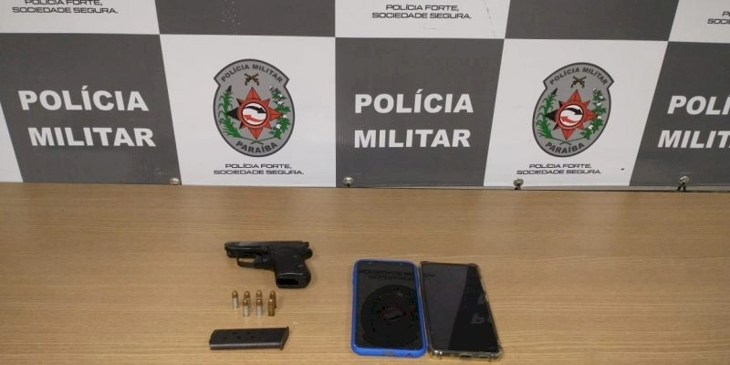 Foragido da justiça de Pernambuco é preso na Paraíba com arma e rádios comunicadores