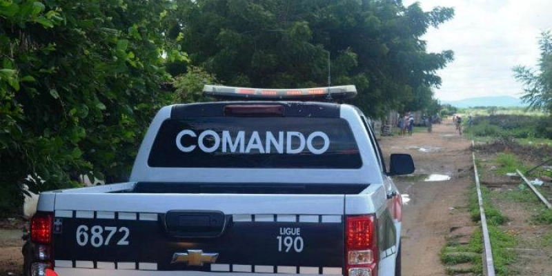 Polícia Militar prende Homem com simulacro de arma de fogo na Cidade de Sousa