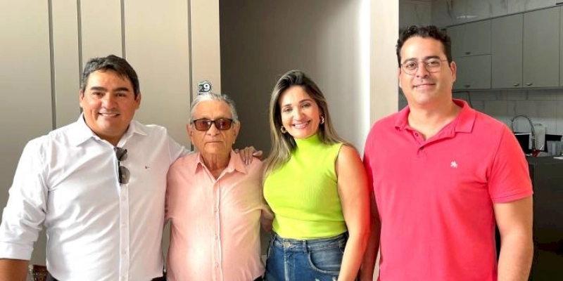 Prefeito Lucas recepciona diretor do Hospital Napoleão Laureano em Marizópolis, após audiência pública em Sousa 