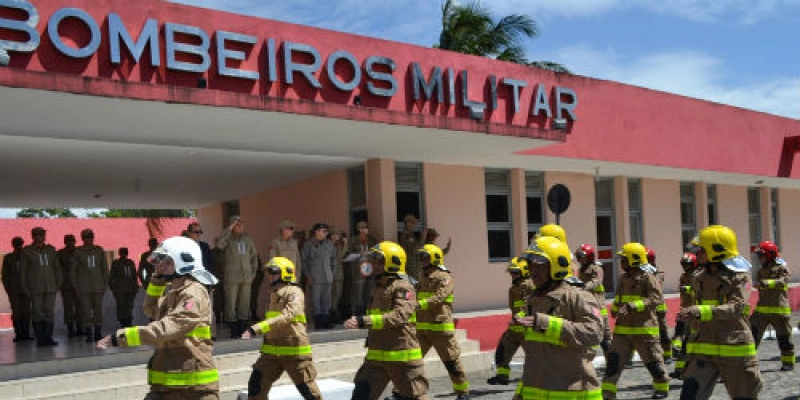 Corpo de Bombeiros comemora 101º aniversário e encerra Curso de Aperfeiçoamento de Sargentos 2018