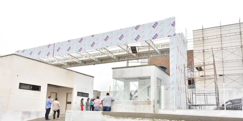 Azevêdo entrega ampliação de centro cirúrgico do Hospital de Clínicas e beneficia população de Campina e de mais 70 municípios 