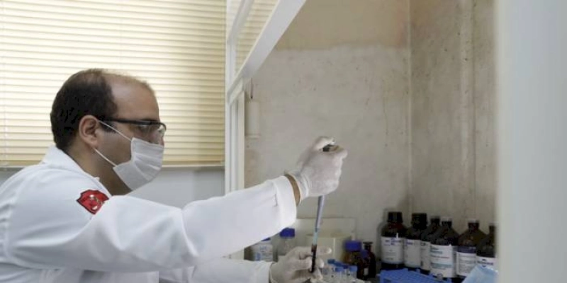Equipe do IPC realiza exames de constatação de droga em evento junino