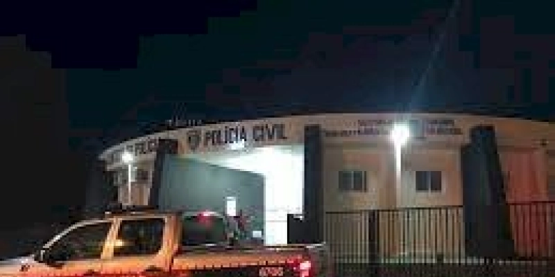 Caminhoneiro é preso acusado de manter sua esposa sobre cárcere privado no Município de São João do Rio do Peixe 