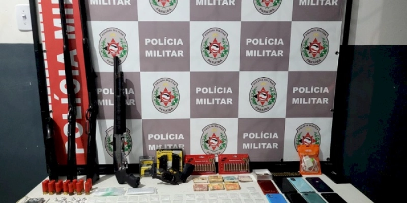 Polícia Militar prende dois suspeitos e apreende quatro armas de fogo durante Operação