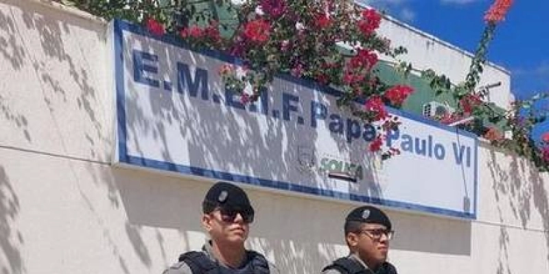Policiais do 14º Batalhão realizam visitas solidárias às escolas públicas de Sousa