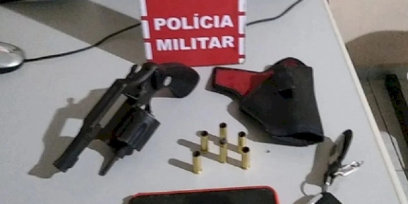 Polícia Militar prende homem em flagrante por disparo, e apreende revólver e munição, no Sertão