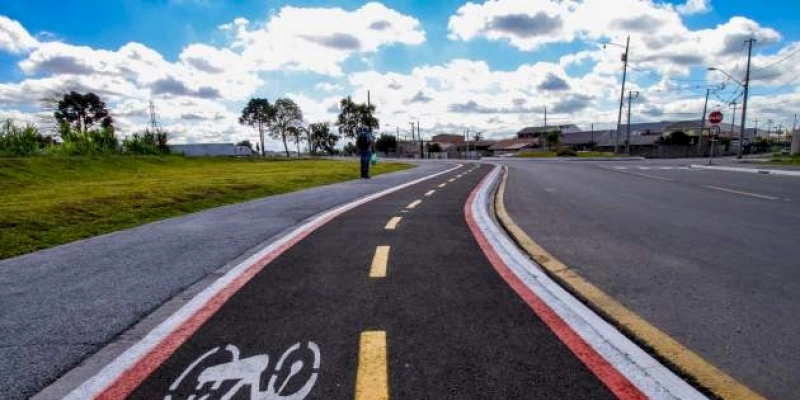 Trechos urbanos das rodovias estaduais na PB deverão ter ciclovias, prevê PL de George Morais aprovado pela AL