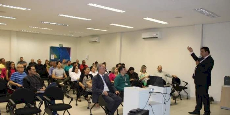 Educacreci em Patos teve sorteio de pós-graduação em direito notarial e registral