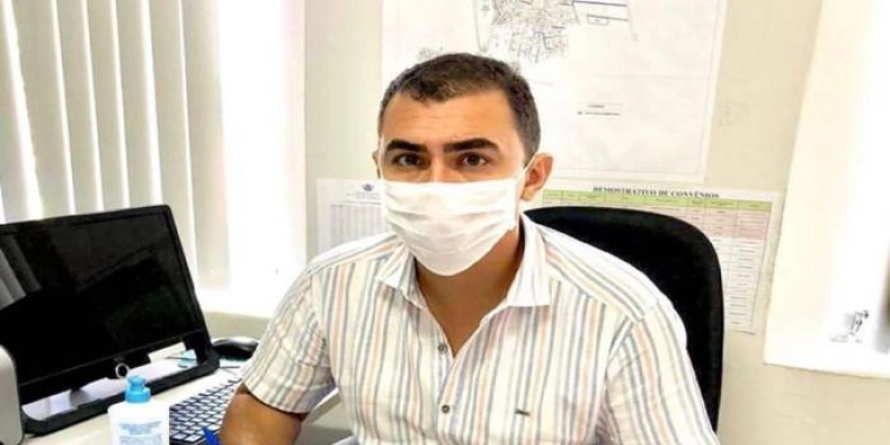 Segundo Santiago anuncia conquista de escola em tempo integral e profissionalizante para Uiraúna 