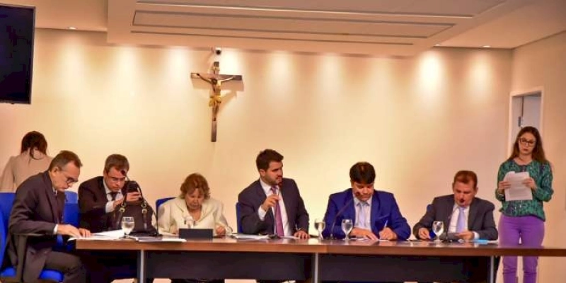 CCJ aprova projeto que inclui musicoteparia no tratamento de pessoas com deficiência e TEA