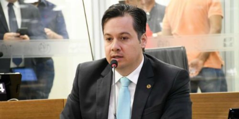 Deputado Júnior Araújo em mensagem agradece a sua “Terra Mãe”, Cajazeiras pelos 157 de emancipação politica 