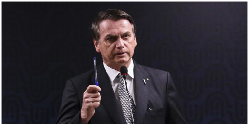 Bolsonaro diz que indicará evangélico para Supremo Tribunal Federal