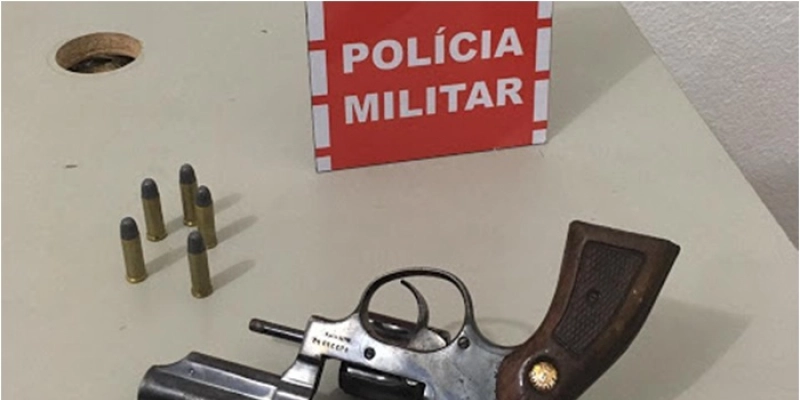 SERTÃO - Em ação rápida, Polícia Militar prende acusados de roubo e apreende arma de fogo