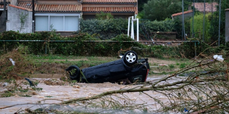 Fortes chuvas deixam mortos no sul da França