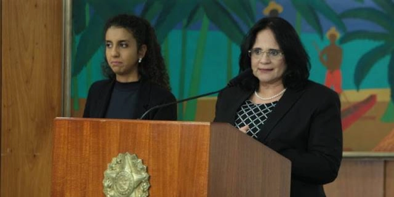 Secretária apresenta ações de capacitação profissional para jovens na Paraíba
