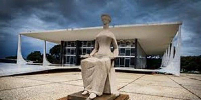 Apenas 1 a cada 5 evangélicos aprova atuação do STF, diz pesquisa