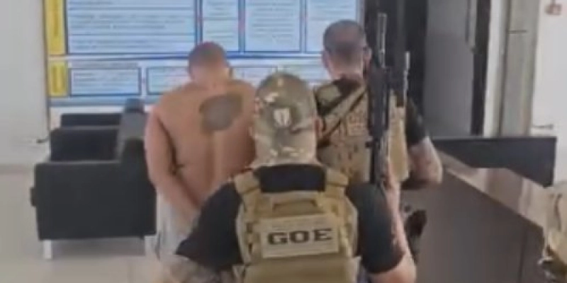 DRACO e GOE prendem homem suspeito de homicídios e tráfico de drogas, na PB