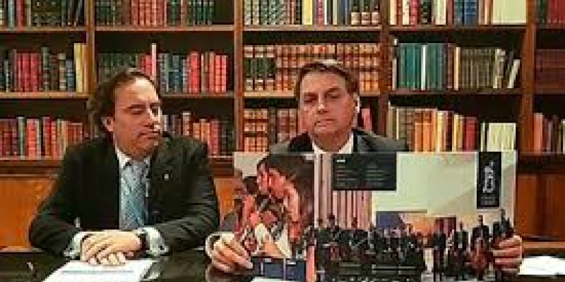 Saída do PSL é "separação amigável", diz Bolsonaro
