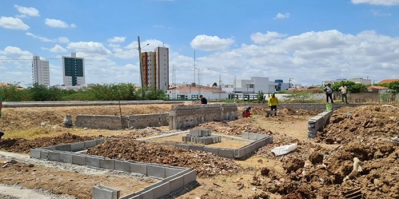Prometida há mais de 15 anos, Praça da Bíblia em Sousa ainda não saiu do papel