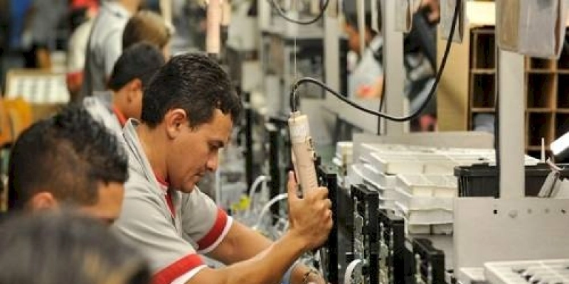 Prazo para micros e pequenas empresas optarem pelo Simples Nacional termina nesta quarta-feira (31)
