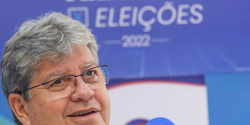 João garante ampliação de escolas técnicas, finalização de adutoras e redução de imposto no gás