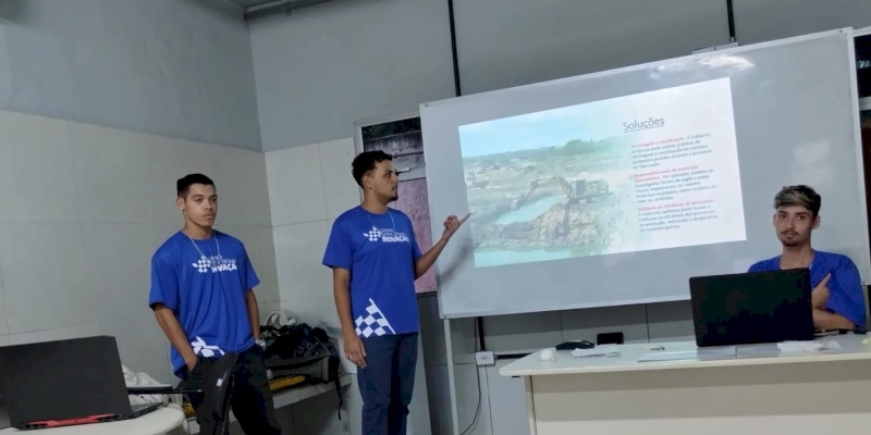 Alunos do SENAI apresentam propostas para a redução dos Impactos Ambientais na indústria cerâmica