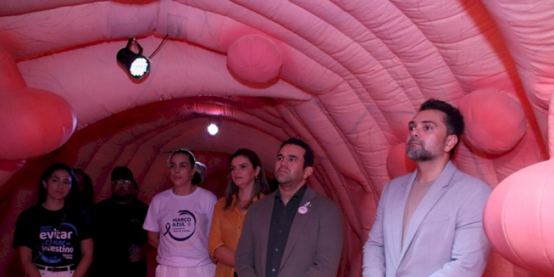 Governo da Paraíba abre exposição do Intestino Gigante em lançamento da campanha Março Azul