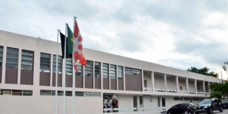 Portaria disciplina acesso de menor de 16 anos em São João de Campina e proíbe bebê até um ano