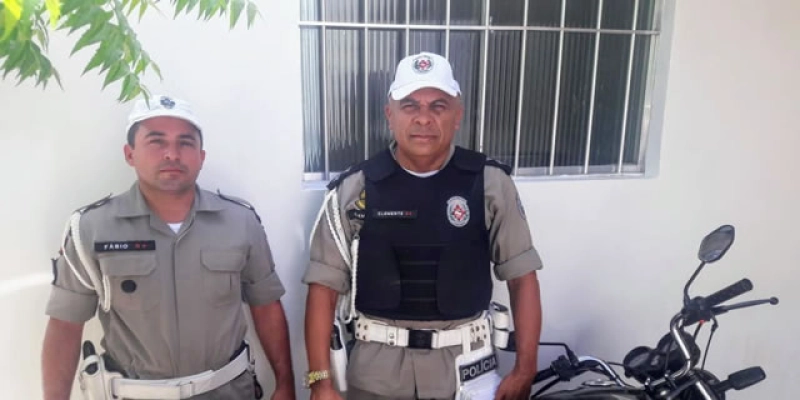 Moto tomada por assalto em Sousa é recuperada pelo PPTRANS em Cajazeiras; Imagem 