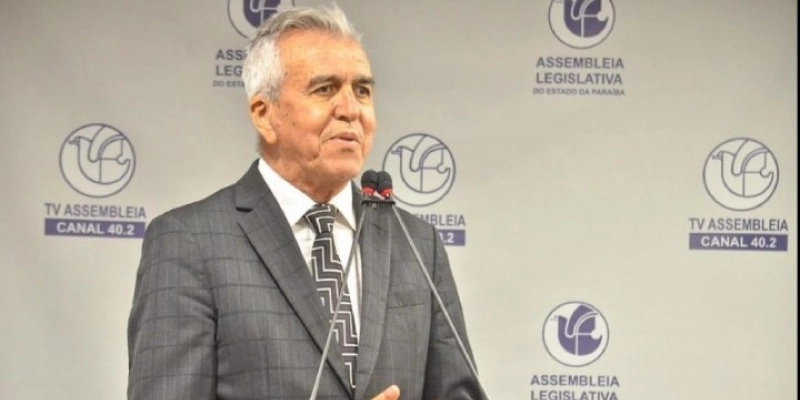 Após ter registro de candidatura negado pelo MPE, Deputado Buba Germano renuncia disputar vaga na ALPB