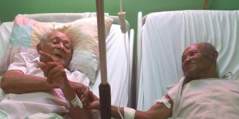 Hospital de Taperoá promove encontro de dois pacientes irmãos que não se viam há mais de 15 anos