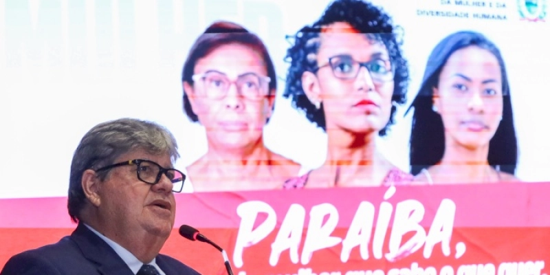 João Azevêdo anuncia expansão da Patrulha Maria da Penha para o Sertão e mais três Delegacias das Mulheres