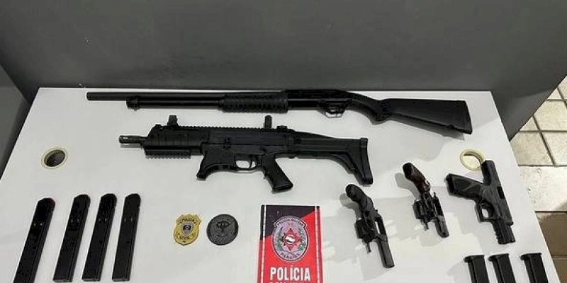 Polícias Militar e Civil apreendem 05 armas de fogo durante cumprimento de mandado de busca e apreensão em São Bento