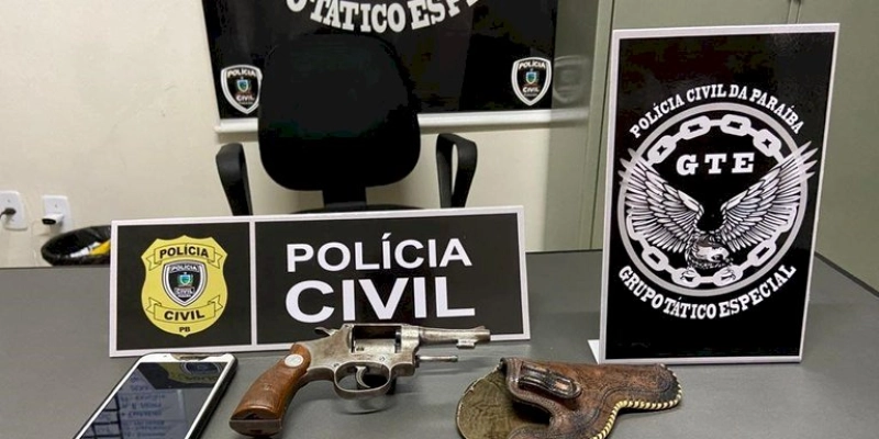 Polícia Civil prende três pessoas e apreende armas durante Operação Asfixia