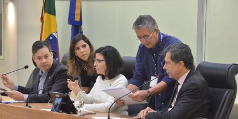 Empréstimo de 38,4 milhões de dólares do BID é aprovado pela CCJ para gestão fiscal do Estado