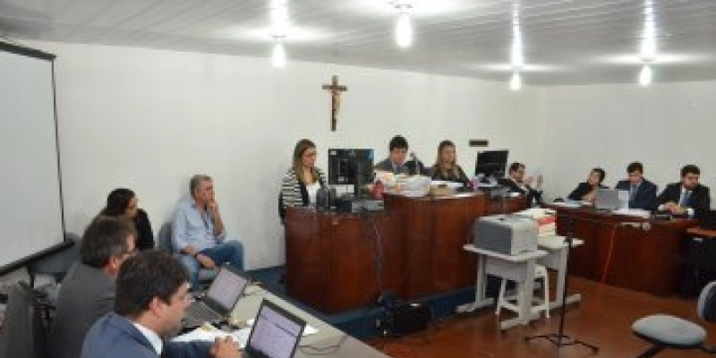 ‘Operação Xeque-Mate’: juiz interroga dois réus e cinco colaboradores; audiência continua dia 9