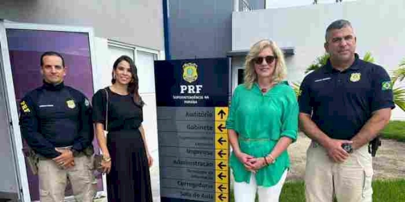 PRF na Paraíba recebe visita da Diretora do Departamento de Segurança no Trânsito