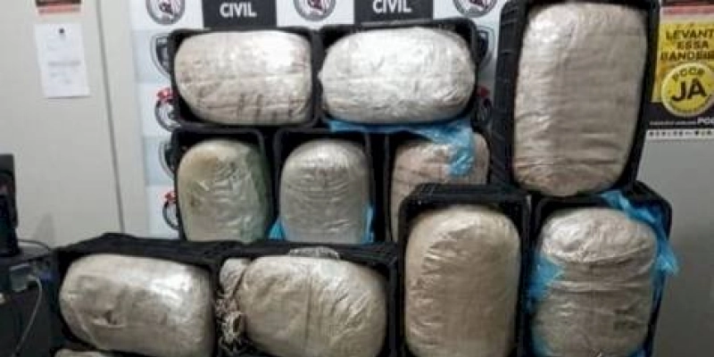 Polícia Civil cumpre mandado de prisão contra proprietário da casa onde a DRE apreendeu 200 quilos de maconha