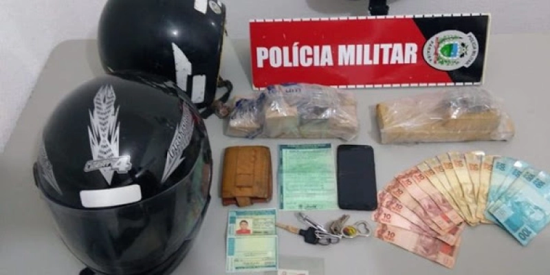 Polícia prende suspeito e apreende Menor com mais de 2kg de maconha