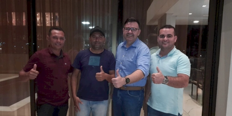 Raniery Paulino recebe apoio de quatro vereadores de Dona Inês