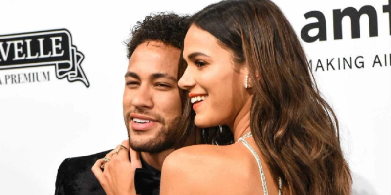 Neymar explica por que deixou de seguir Bruna Marquezine; Veja