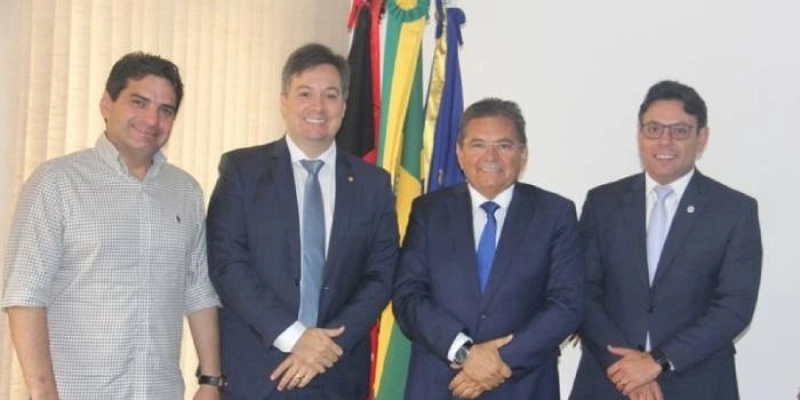 Em reunião na Capital, Júnior Araújo defende elevação da comarca de Cajazeiras para 3ª entrância