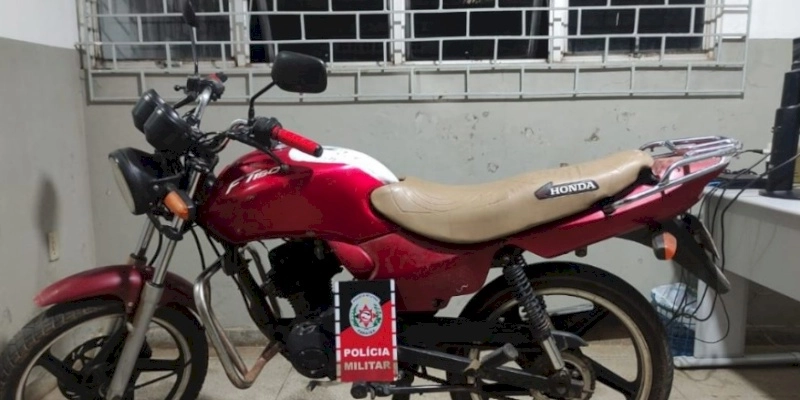 Polícia apreende motocicleta com sinais identificadores adulterados, durante patrulhamento na PB 238